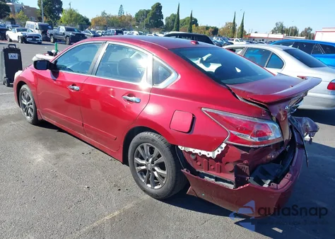 2015 Nissan Altima 2.5 S из США, поврежденный, VIN 1N4AL3AP7FC593751